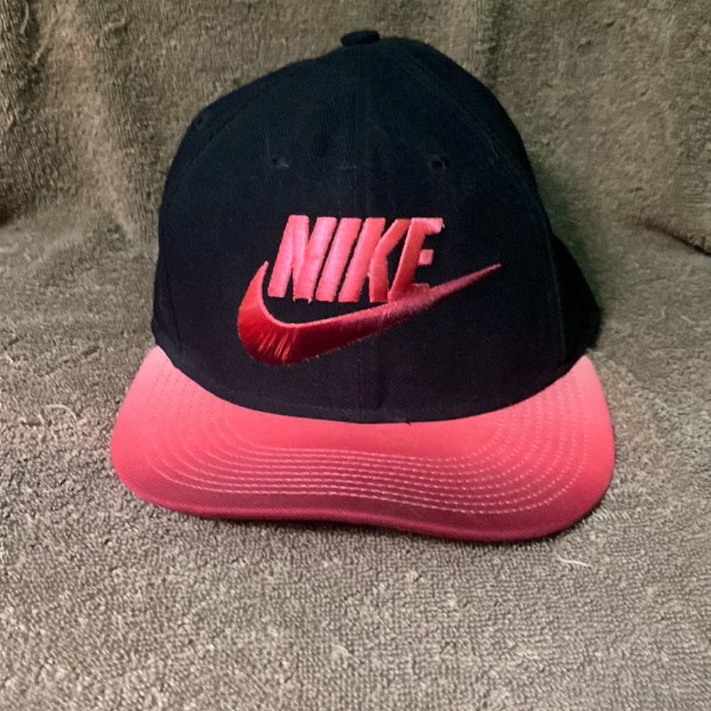 Nike baseball hat